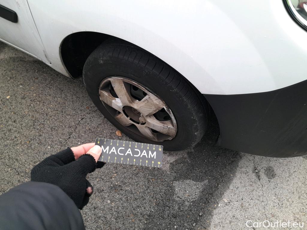  Nissan  NV200 NISSAN NV250 / 2019 / 4P / furgón 4pl 1.5dCi 70 kW (95 CV) L2H1 COMFORT #26