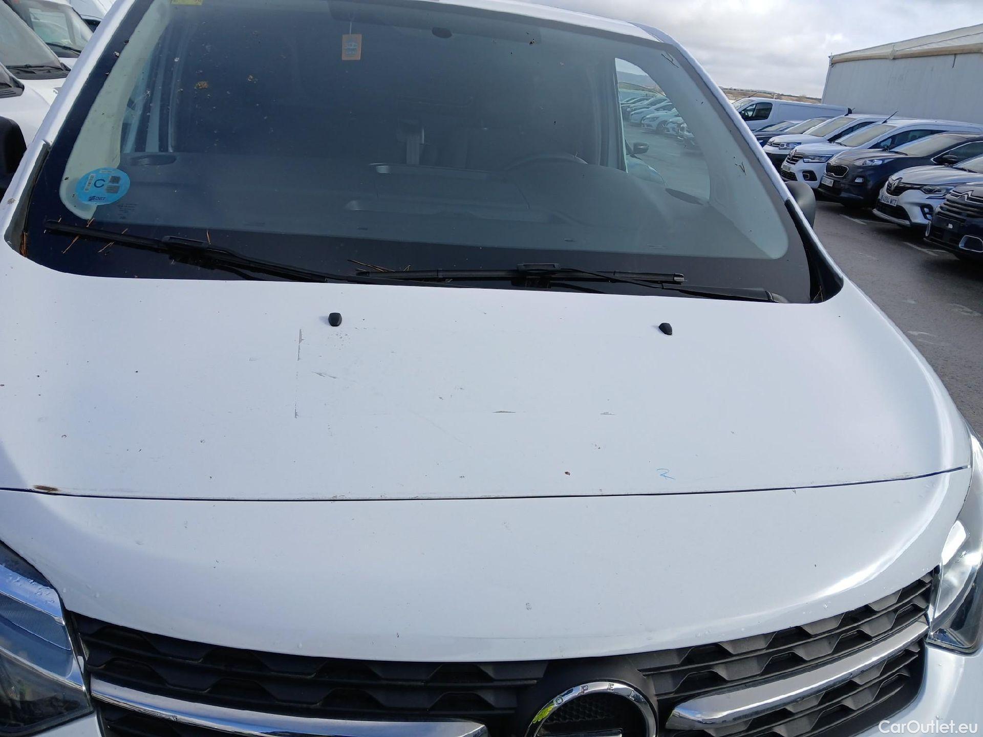  Opel  Vivaro OPEL  / 2019 / 4P / furgón 1.5 Diésel 74kW (100CV) M Std Express #36