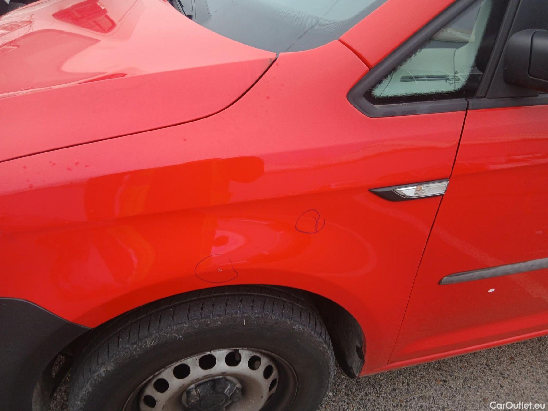  Volkswagen  Caddy VOLKSWAGEN  / 2015 / 4P / combi Business Profesional Kombi 2.0 TDI 75kW #14