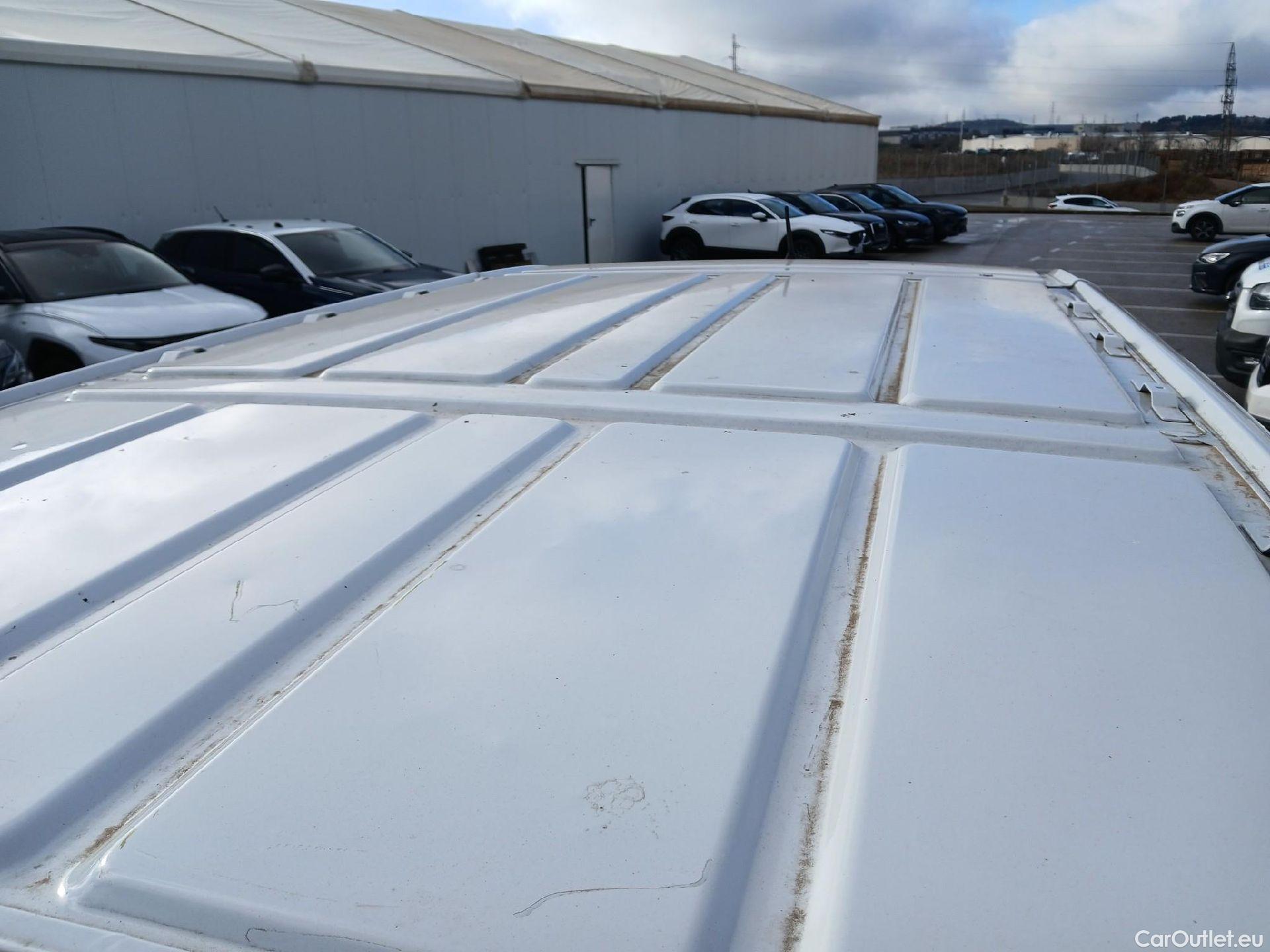  Opel  Vivaro OPEL  / 2019 / 4P / furgón 1.5 Diésel 74kW (100CV) M Std Express #12