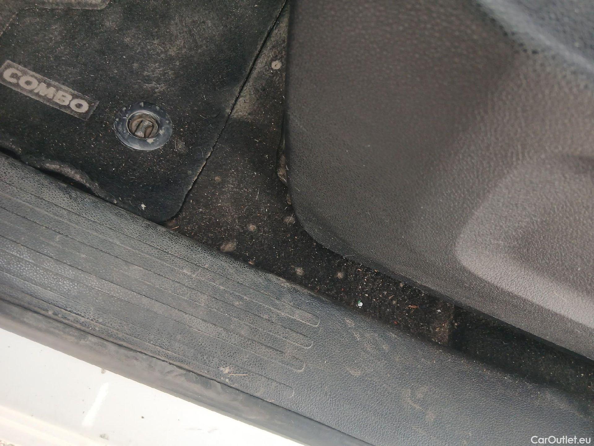  Opel  Combo OPEL  / 2018 / 3P / furgón derivado de turismo 1.5 TD 75kW (100CV) Express L H1 650kg (AC2) #7