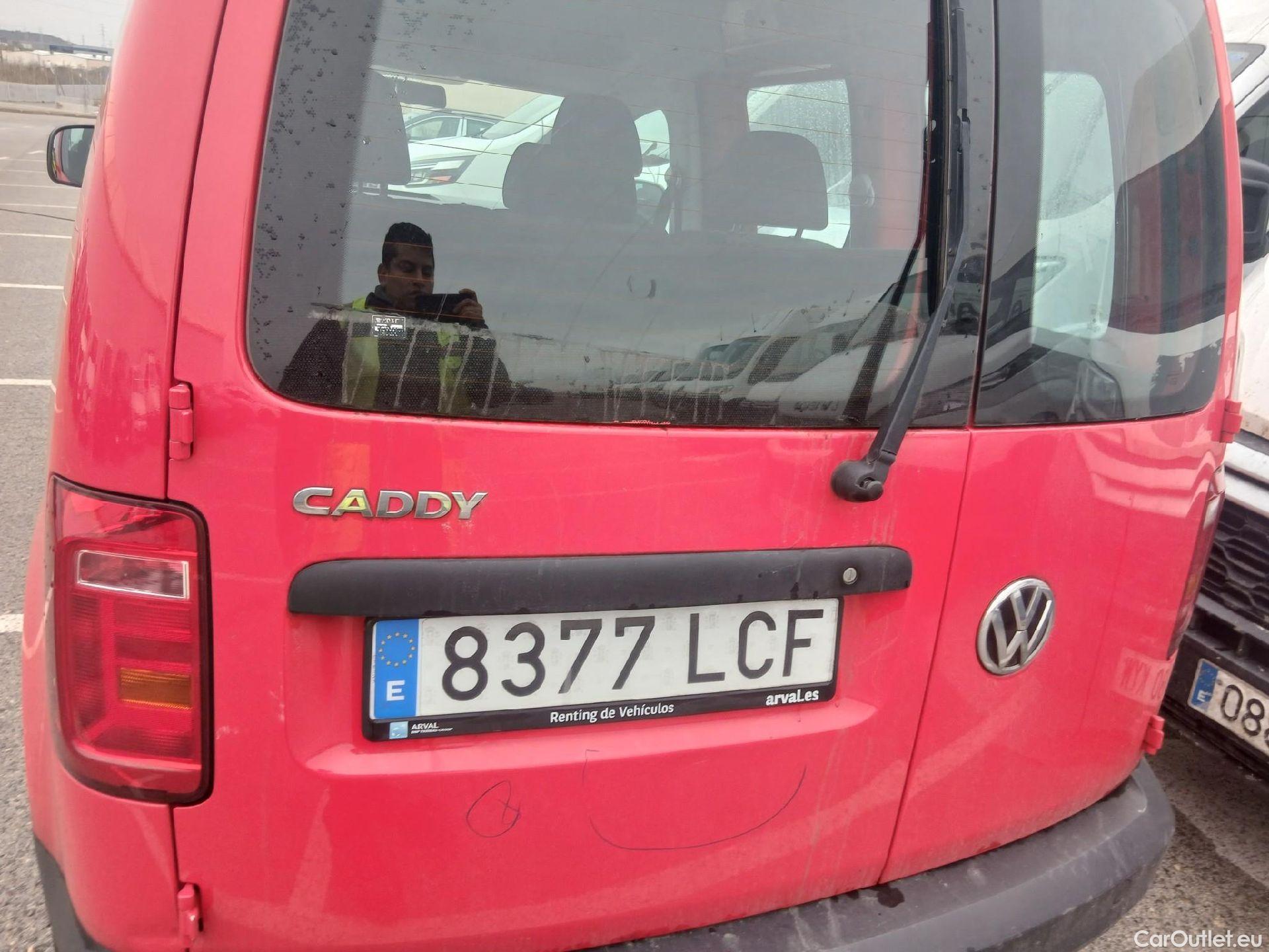  Volkswagen  Caddy VOLKSWAGEN  / 2015 / 4P / combi Business Profesional Kombi 2.0 TDI 75kW #24