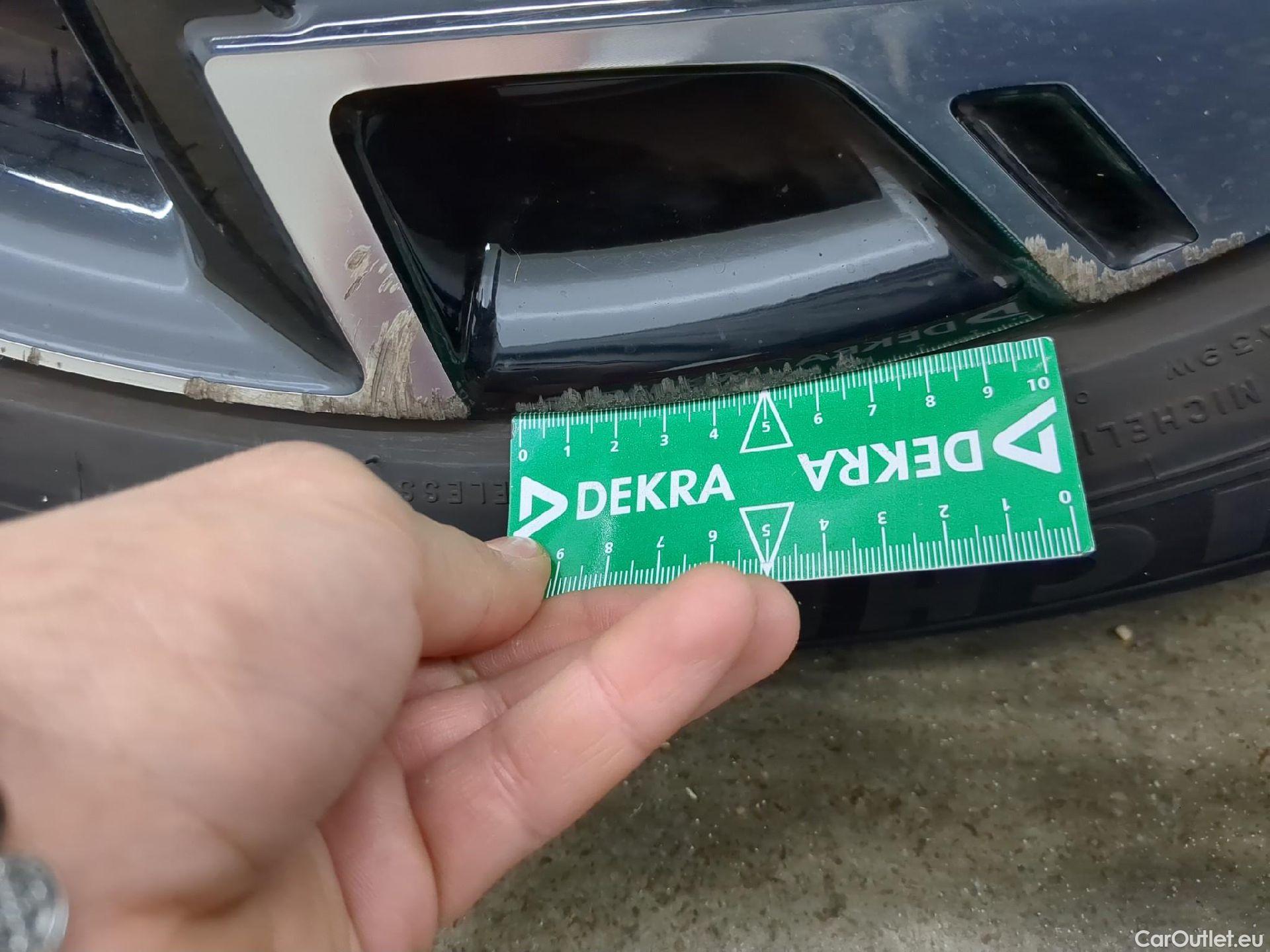  KIA  Sportage KIA  / 2021 / 5P / SUV 1.6 T-GDI 265 PHEV AUTO 4WD GT-L PREM BU #7