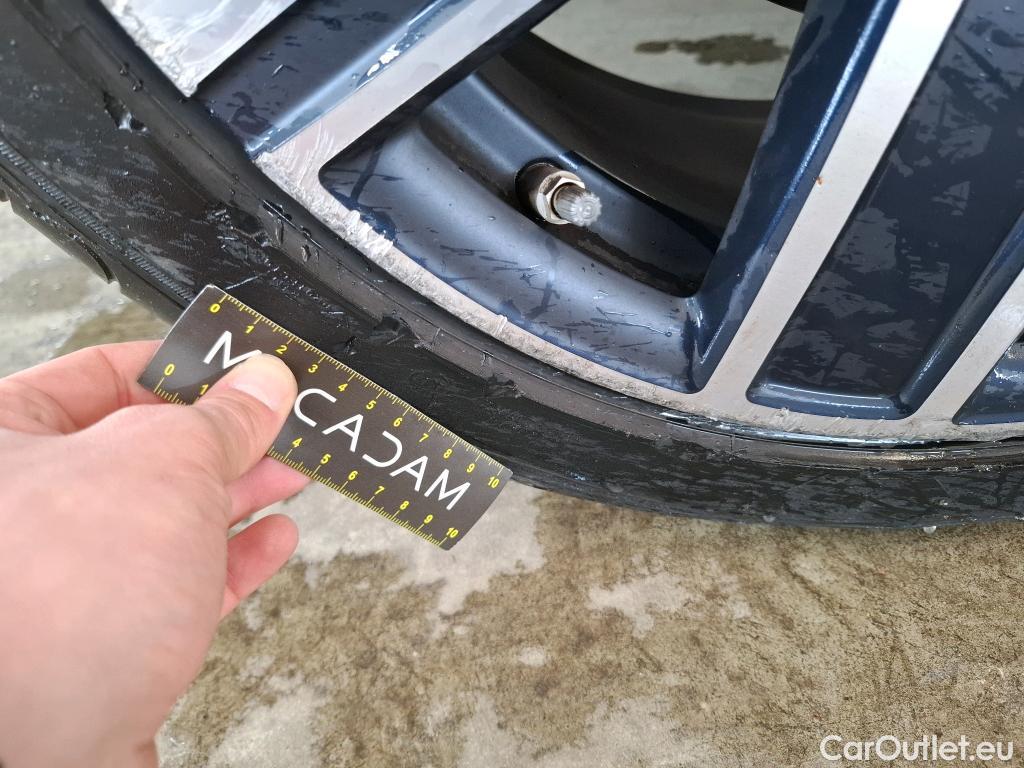  Mini  Countryman MINI  / 2020 / 5P / Crossover Cooper SE ALL4 Yours 125+95ch BVA6 #24