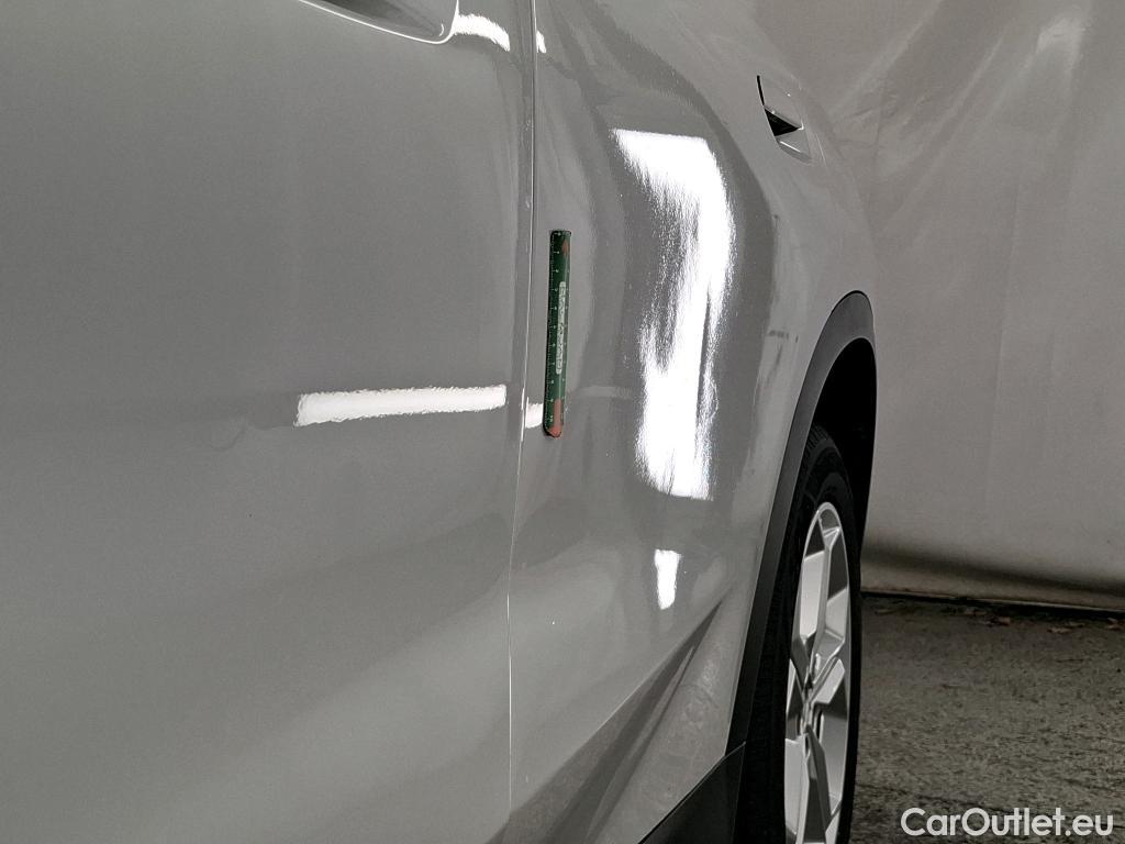  Bmw  X1 BMW  2022 5P SUV sDrive18i Business Design DKG7 #9