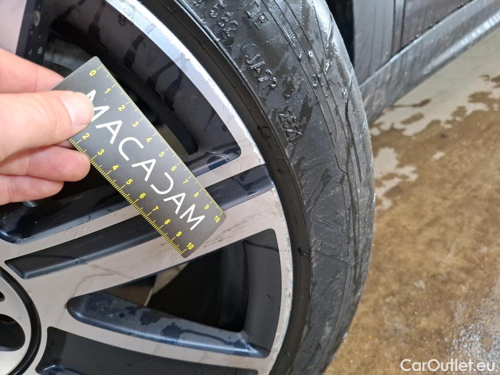  Mini  Countryman MINI  / 2020 / 5P / Crossover Cooper SE ALL4 Yours 125+95ch BVA6 #44