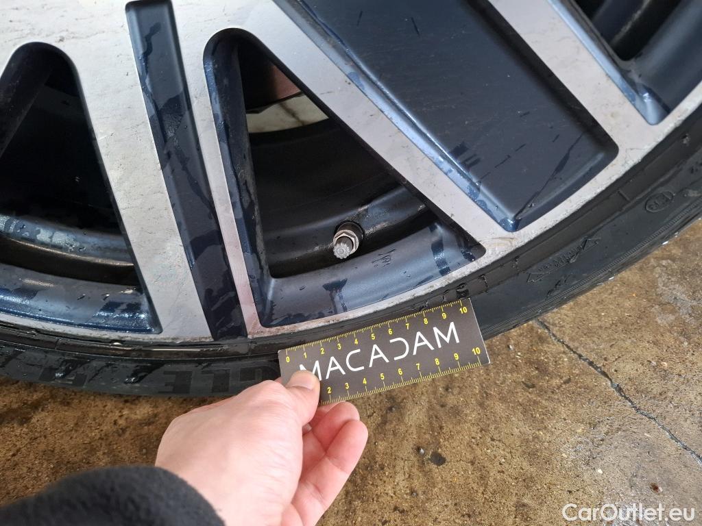  Mini  Countryman MINI  / 2020 / 5P / Crossover Cooper SE ALL4 Yours 125+95ch BVA6 #45