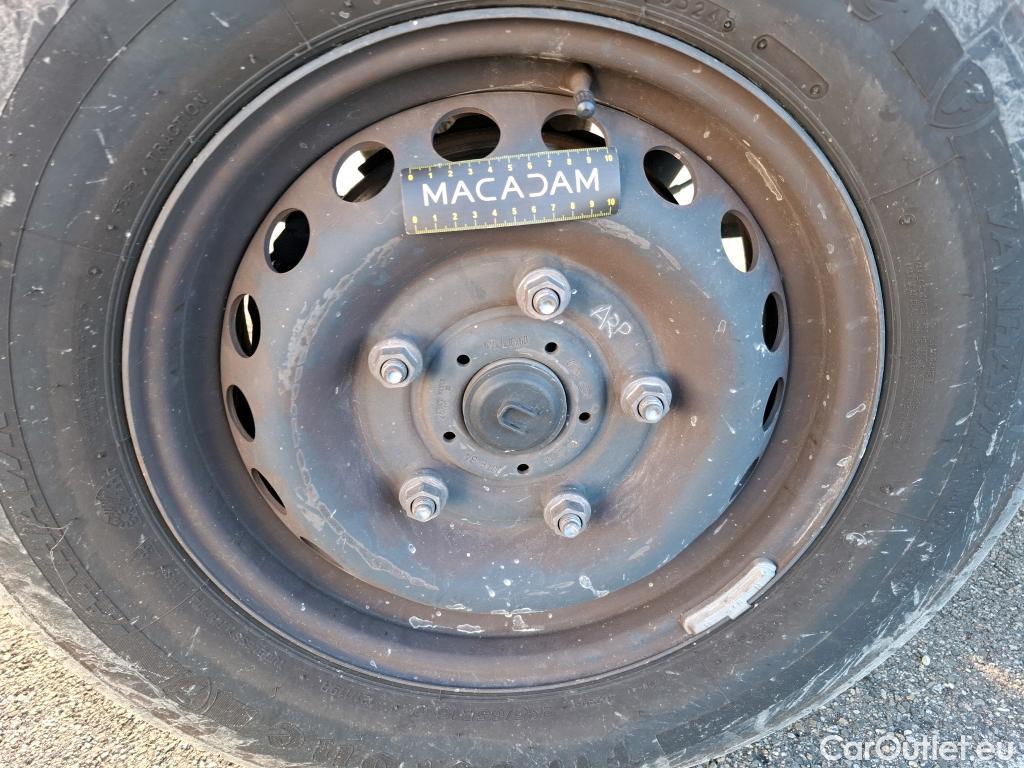  Ford  Transit FORD  / 2019 / 2P / Châssis cabine T 350 L4 TREND B 2.0 ecob 130 HDT #16