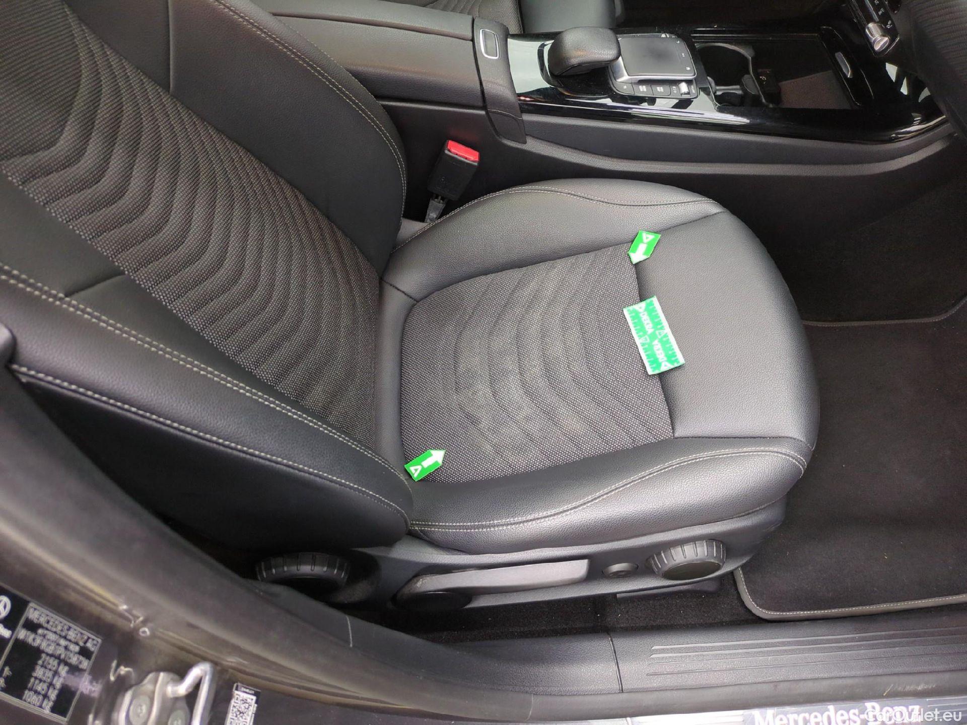  Mercedes  A-Klasse MERCEDES-BENZ Classe A Compact / 2018 / 5P / Berline A 250 e Business Line 8G-DCT #2