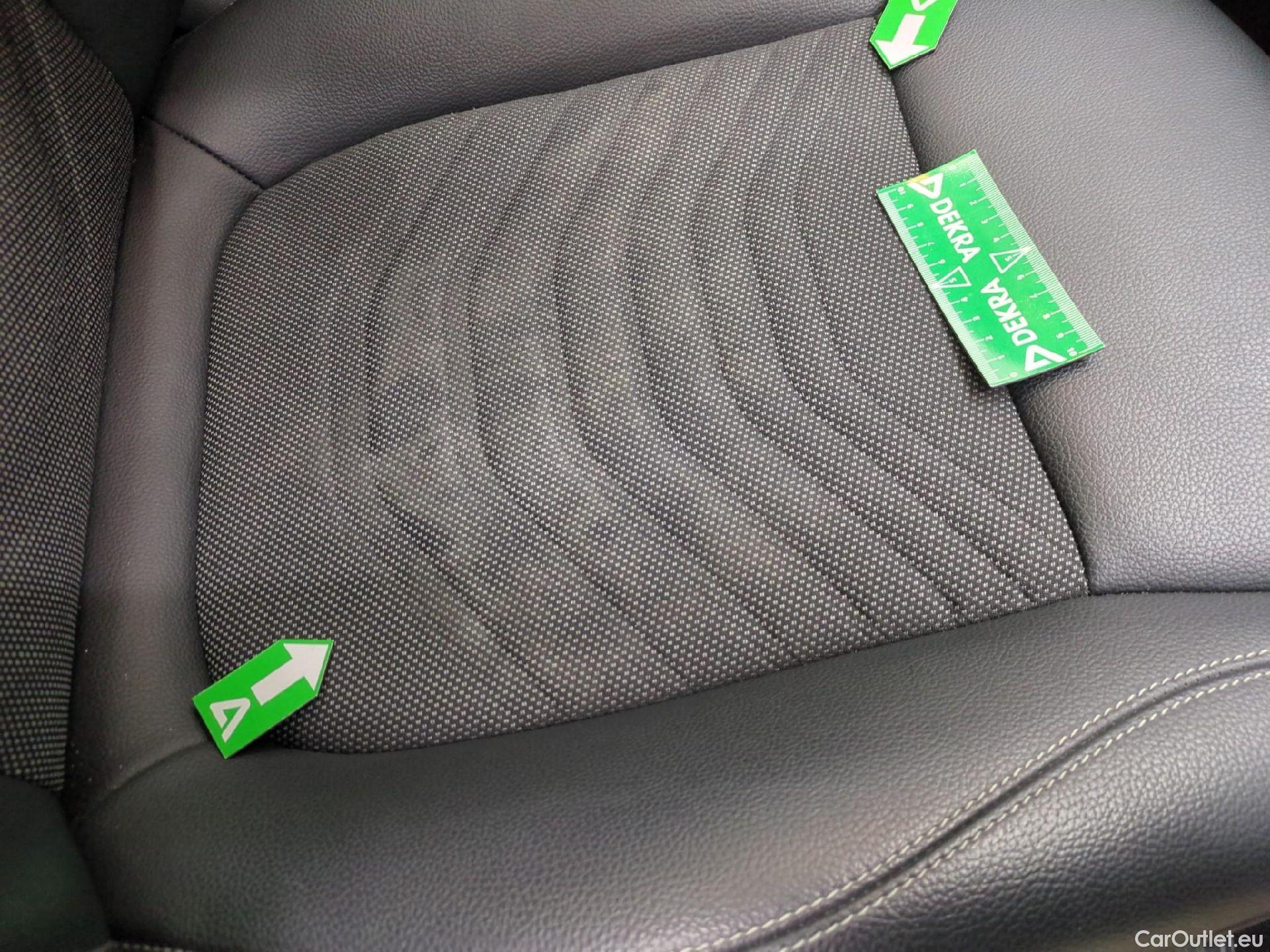  Mercedes  A-Klasse MERCEDES-BENZ Classe A Compact / 2018 / 5P / Berline A 250 e Business Line 8G-DCT #1