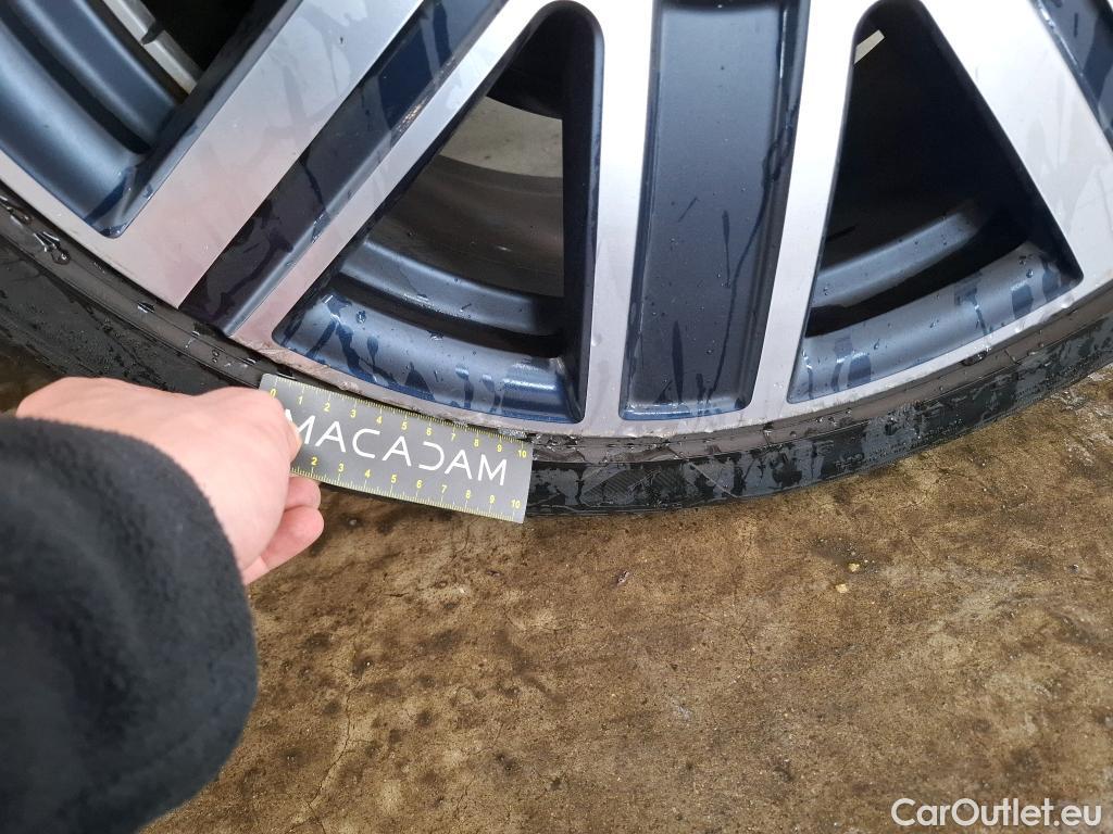  Mini  Countryman MINI  / 2020 / 5P / Crossover Cooper SE ALL4 Yours 125+95ch BVA6 #39