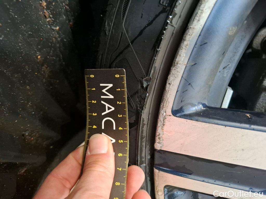  Mini  Countryman MINI  / 2020 / 5P / Crossover Cooper SE ALL4 Yours 125+95ch BVA6 #30