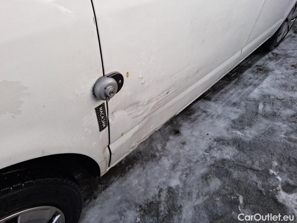  Volkswagen  Transporter VOLKSWAGEN  / 2019 / 4P / Fourgon tôlé 2.0 TDi 110 L1H1 Business #9