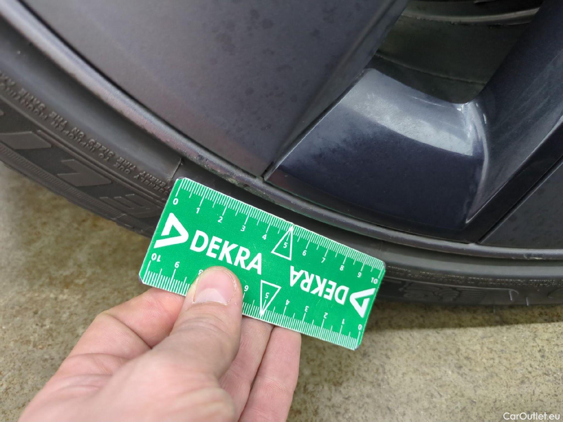  Tesla  Model 3 TESLA  / 2018 / 4P / Berline - #10