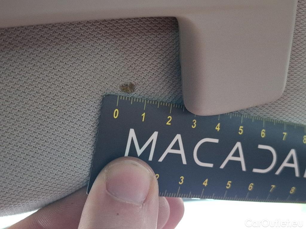  Volkswagen  Golf  VOLKSWAGEN / 2020 / 5P / Berline 2.0 TDI SCR 115 DSG7 Life Busi #10