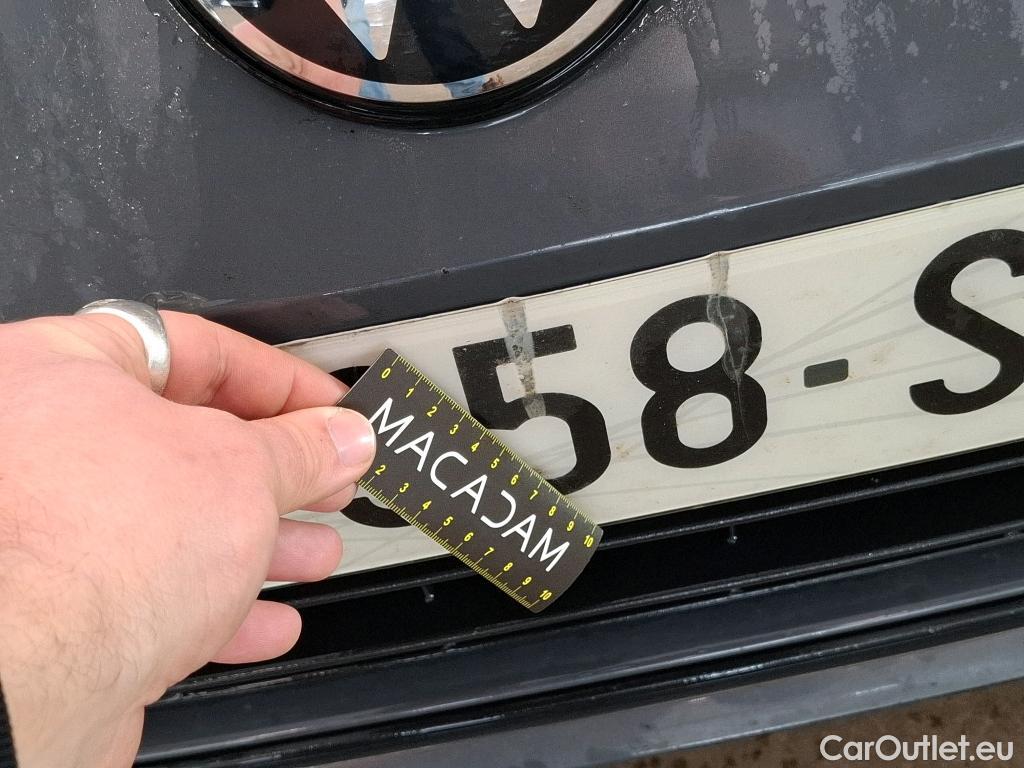  Volkswagen  Golf  VOLKSWAGEN / 2020 / 5P / Berline 2.0 TDI SCR 115 DSG7 Life Busi #18