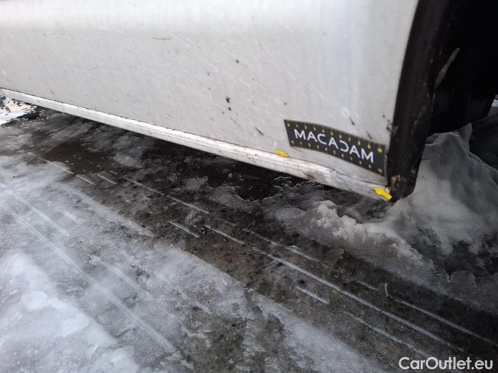  Volkswagen  Transporter VOLKSWAGEN  / 2019 / 4P / Fourgon tôlé 2.0 TDi 110 L1H1 Business #34