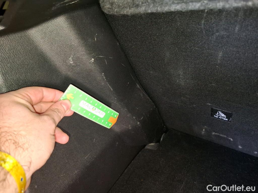  Peugeot  2008  Allure Business 1.5 HDi 110CV BVM6 E6d #22