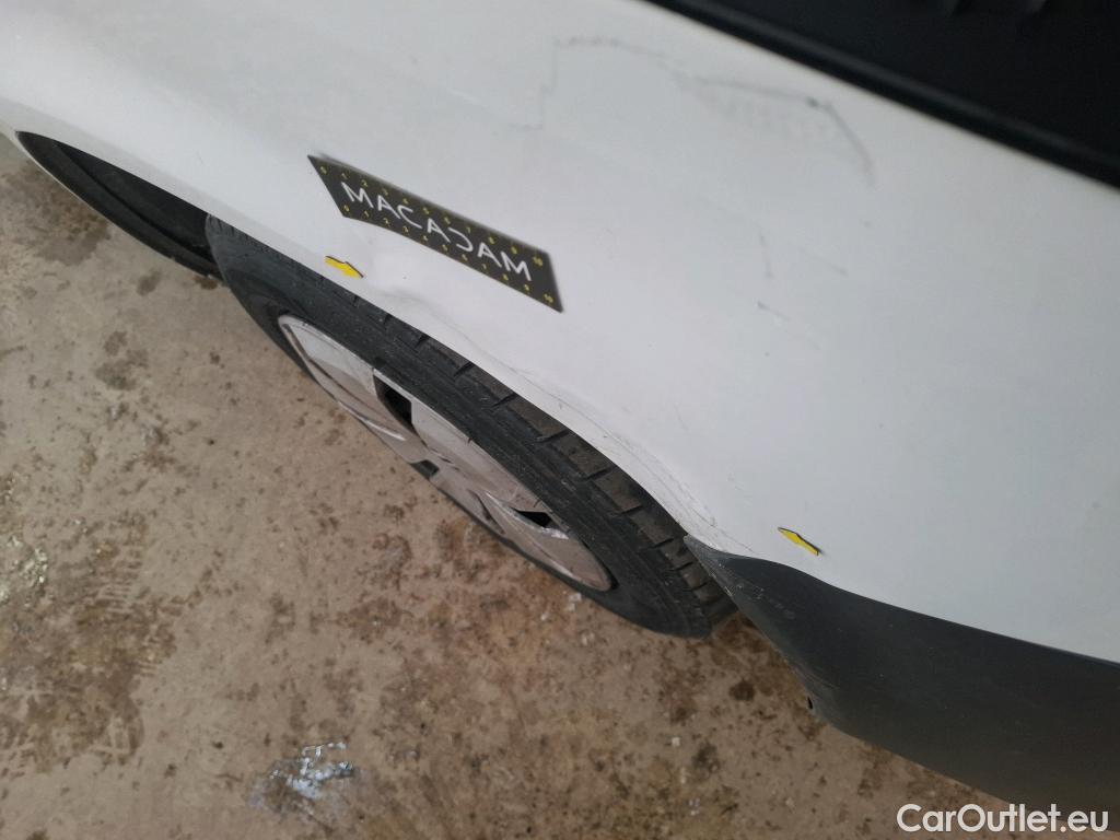  Volkswagen  Transporter VOLKSWAGEN  / 2019 / 4P / Fourgon tôlé 2.0 TDi 110 L1H1 Business #40