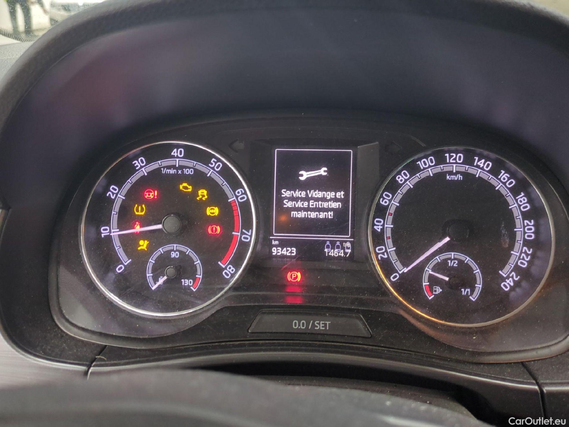  Skoda  Fabia  Clever 1.0 MPI 75CV BVM5 E6dT #17