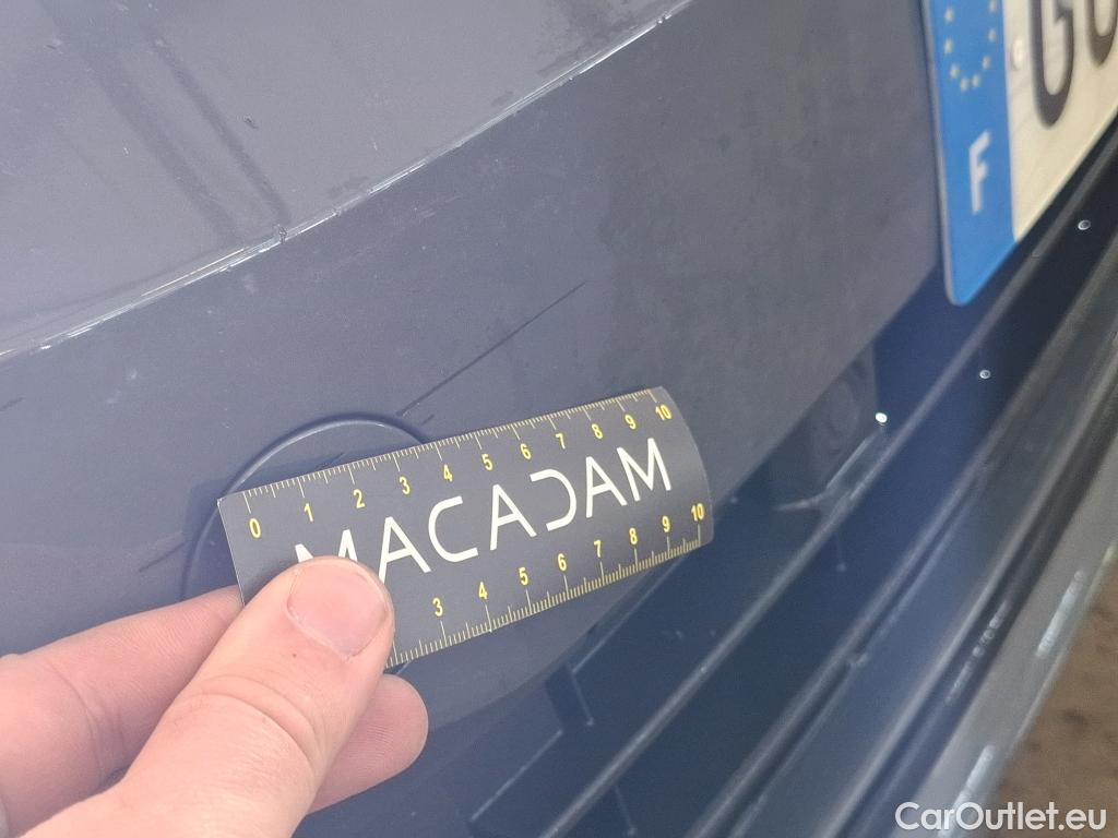  Volkswagen  Golf  VOLKSWAGEN / 2020 / 5P / Berline 2.0 TDI SCR 115 DSG7 Life Busi #3