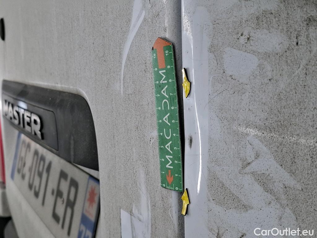  Renault  Master RENAULT  / 2019 / 4P / Fourgon tôlé FG Tr GCF F3300 L2H2 Energy dCi 150 #34