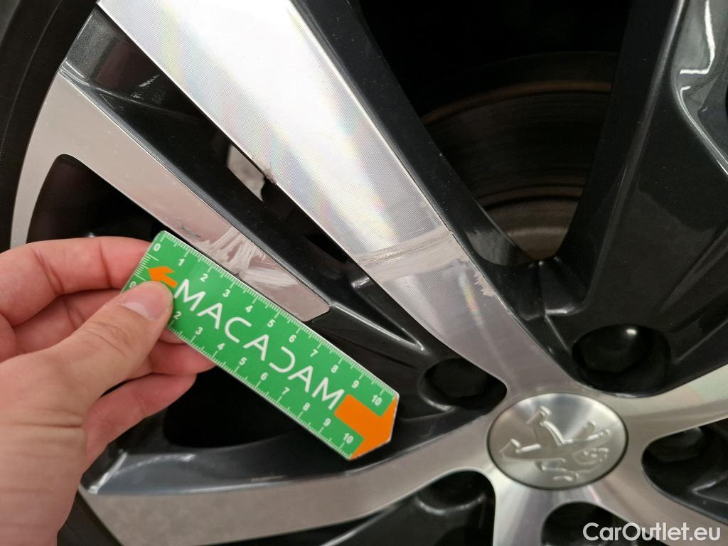  Peugeot  3008  II Allure 1.5 HDi 130CV BVA8 E6d #16