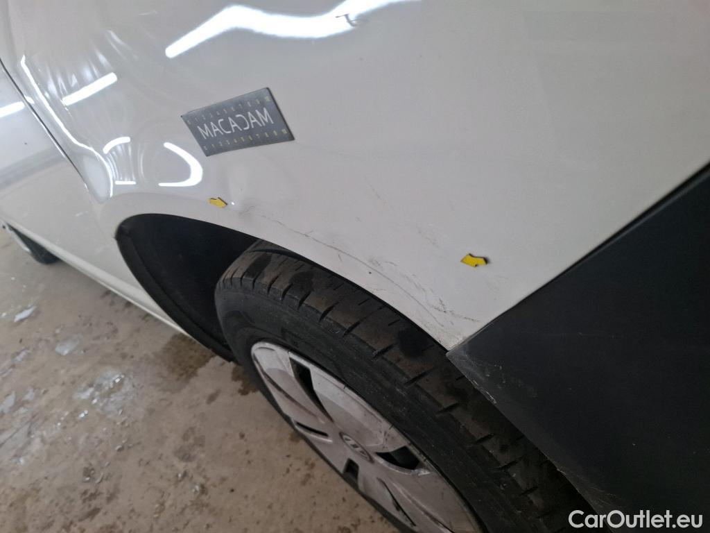  Volkswagen  Transporter VOLKSWAGEN  / 2019 / 4P / Fourgon tôlé 2.0 TDi 110 L1H1 Business #41