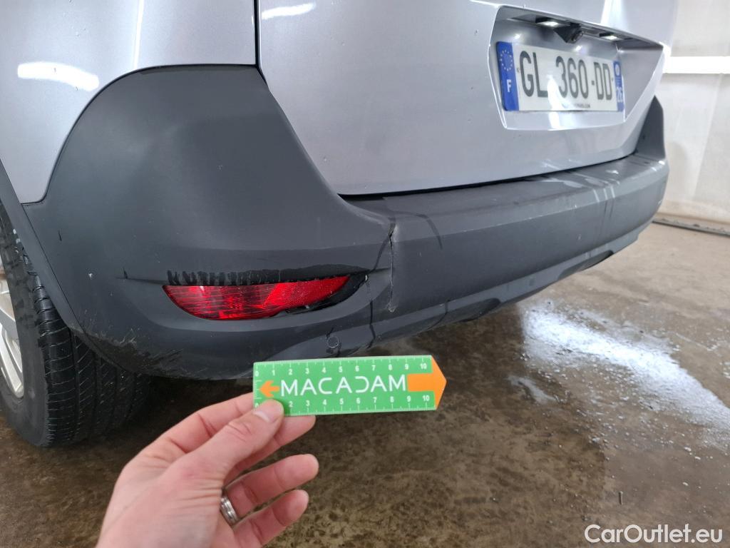  Peugeot  5008  Active Pack 1.5 HDi 130CV BVA8 7 Sieges E6d #1