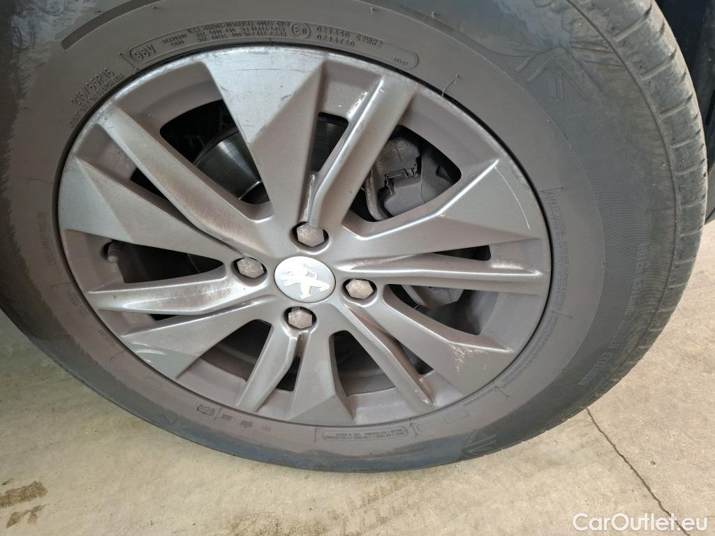  Peugeot  2008  Active 1.2 PureTech 130CV BVA8 E6d #14