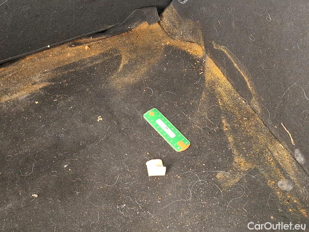  Renault  Megane  IV Berline 5 ptes. Business 1.5 dCi 115CV BVM6 E6d #4