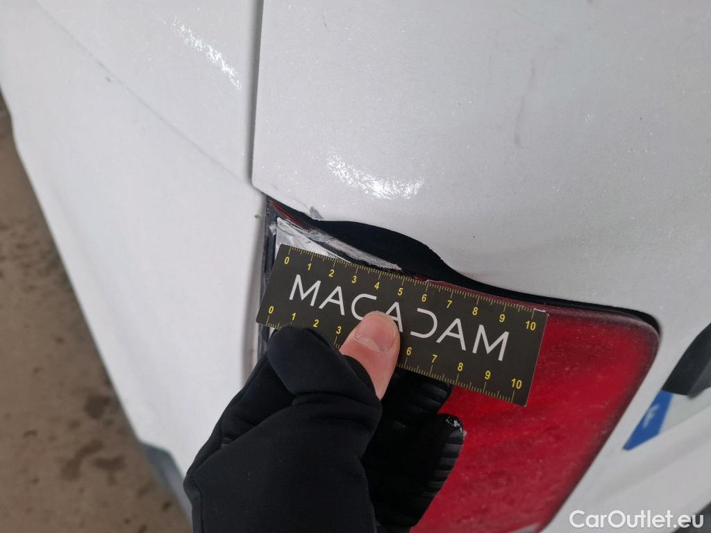  Volkswagen  Transporter VOLKSWAGEN  / 2019 / 4P / Fourgon tôlé 2.0 TDi 110 L1H1 Business #38