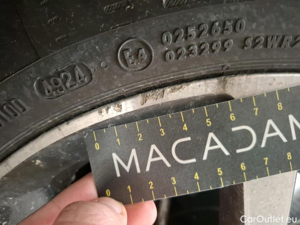  Peugeot  208  Allure Pack 1.2 PureTech 100CV BVA8 E6d #39