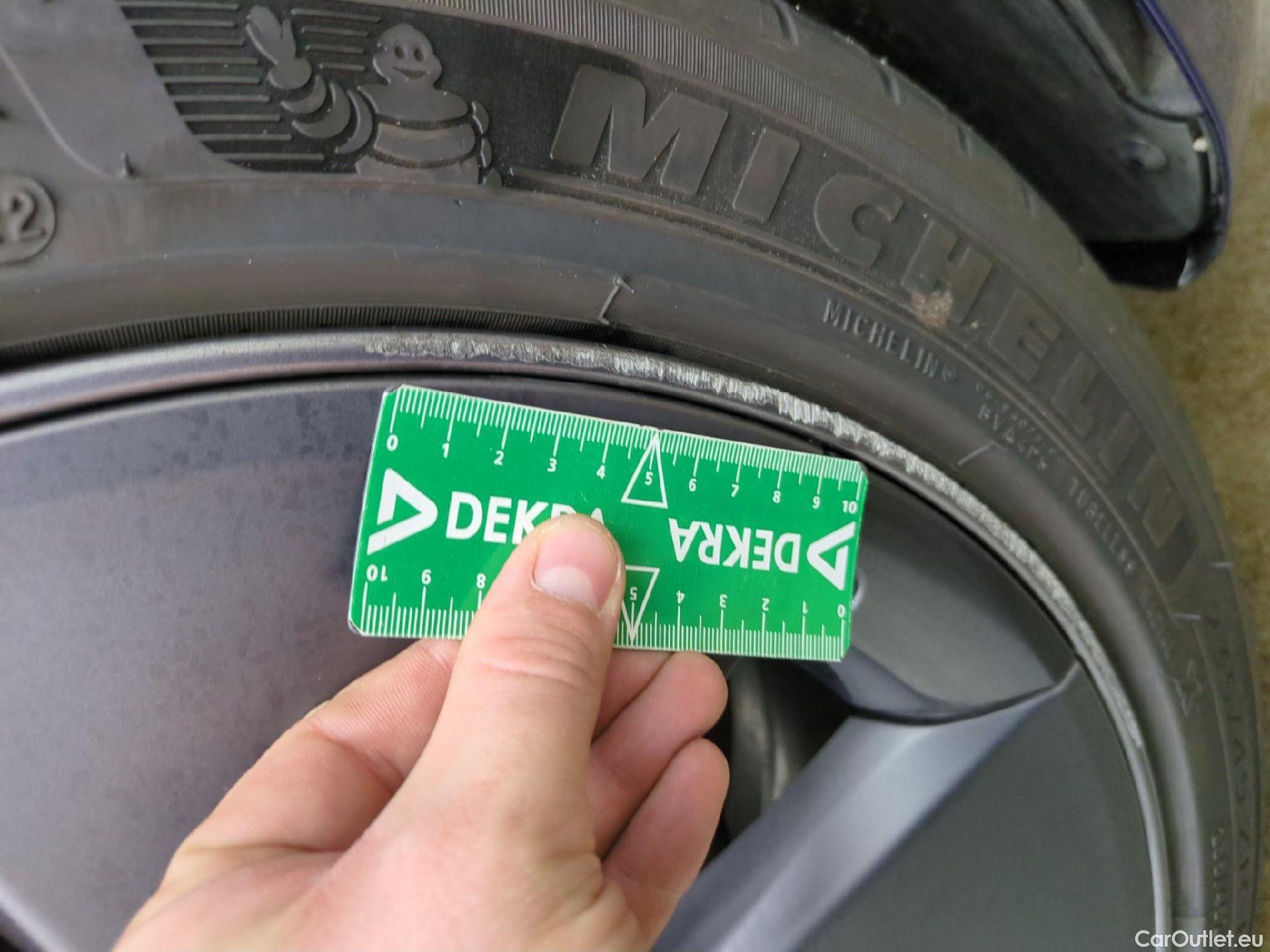  Tesla  Model 3 TESLA  / 2018 / 4P / Berline - #2