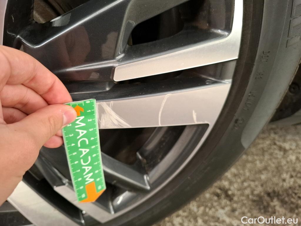  Peugeot  3008  II Allure 1.5 HDi 130CV BVA8 E6d #17