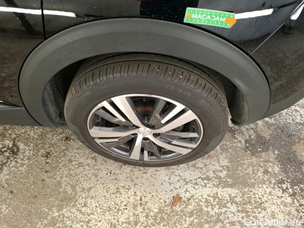  Peugeot  3008  II Allure 1.5 HDi 130CV BVA8 E6d #30