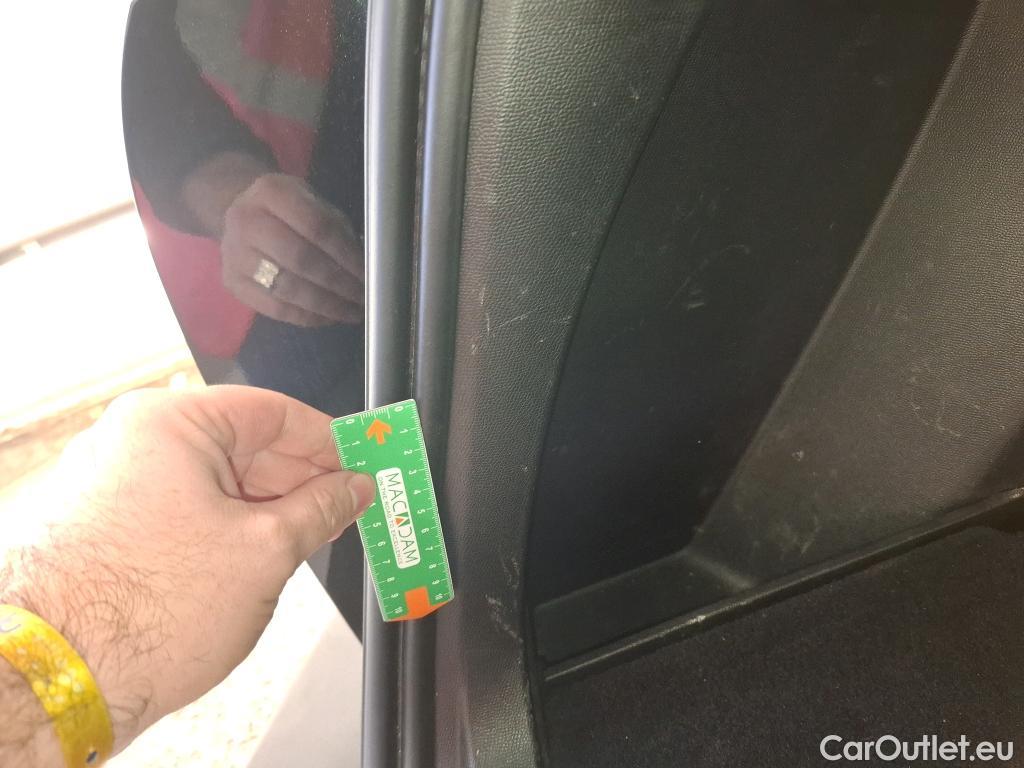  Peugeot  2008  Allure Business 1.5 HDi 110CV BVM6 E6d #20