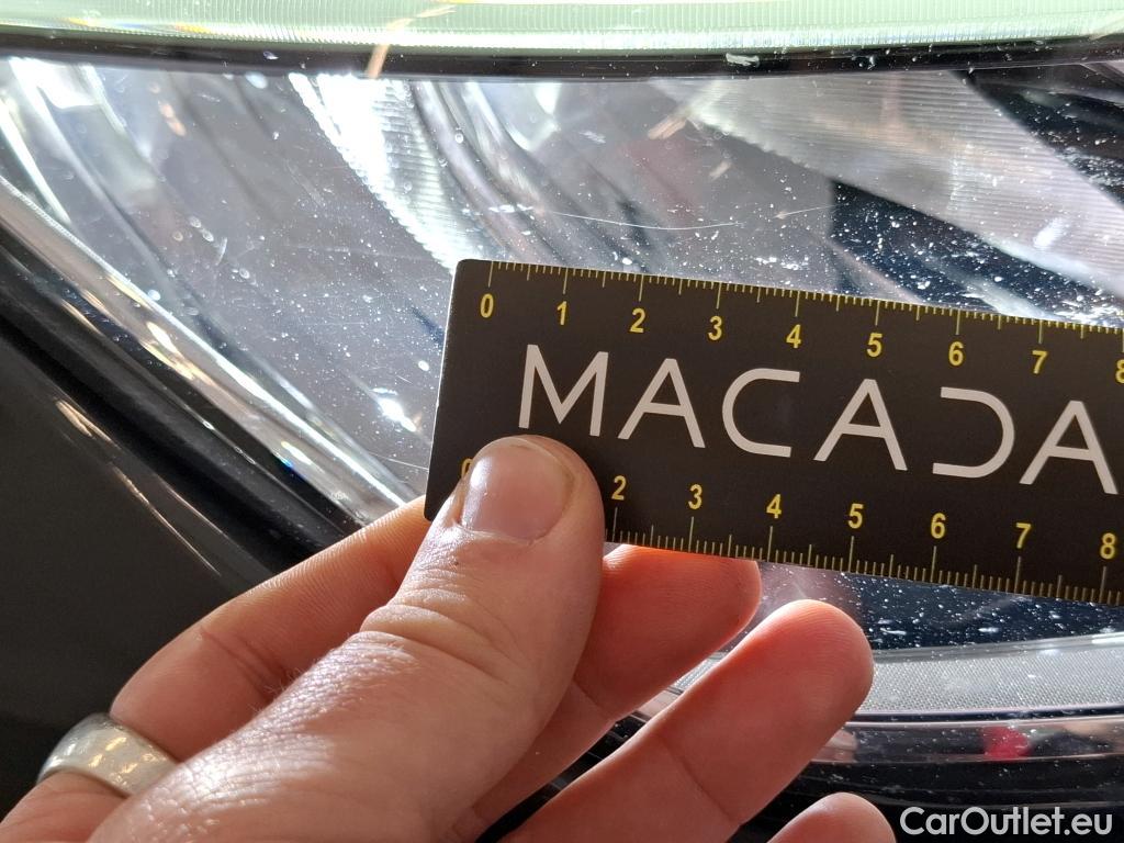  Volkswagen  Golf  VOLKSWAGEN / 2020 / 5P / Berline 2.0 TDI SCR 115 DSG7 Life Busi #15