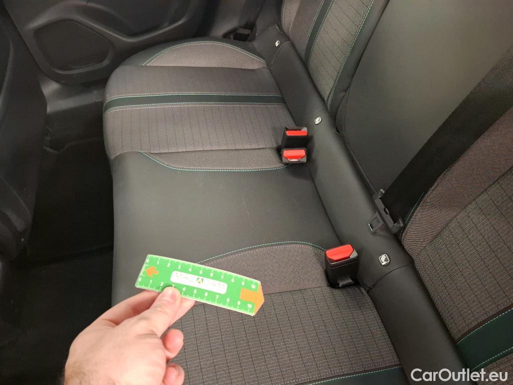  Peugeot  2008  Allure Business 1.5 HDi 110CV BVM6 E6d #36