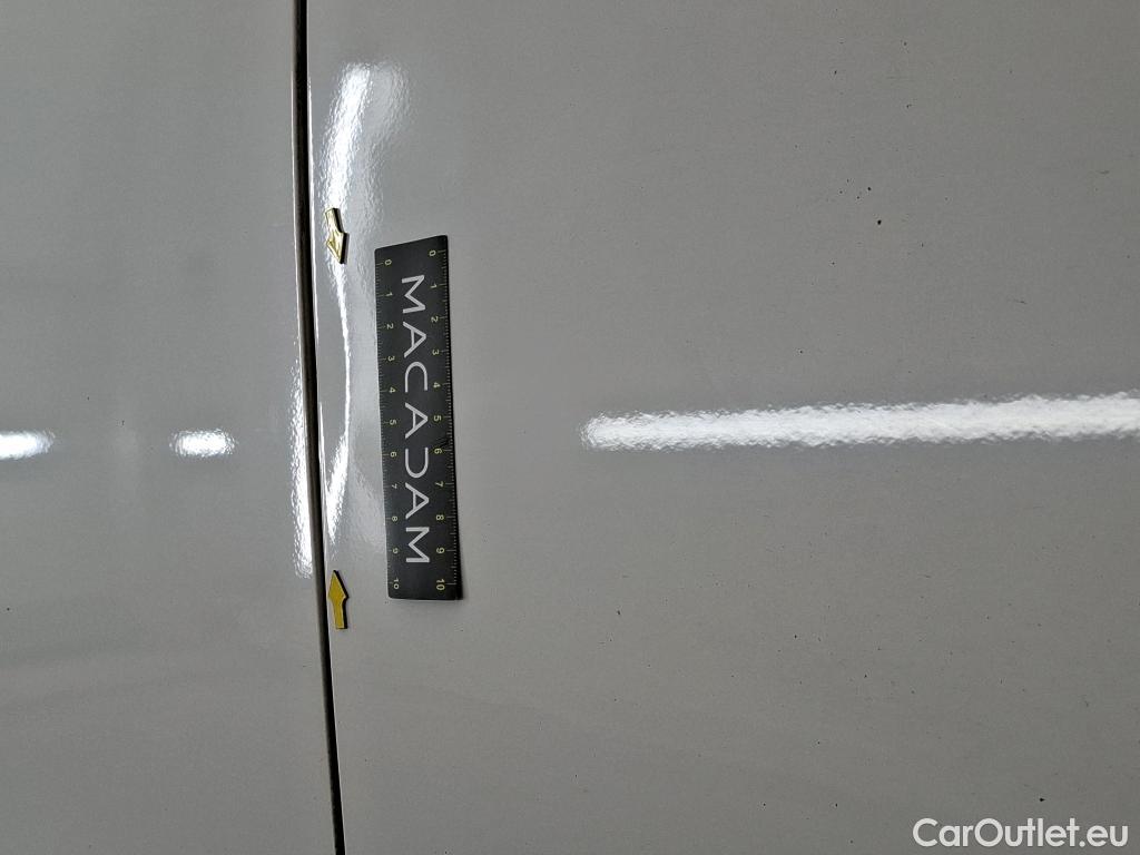  Peugeot  2008  Active 1.2 PureTech 130CV BVA8 E6d #9