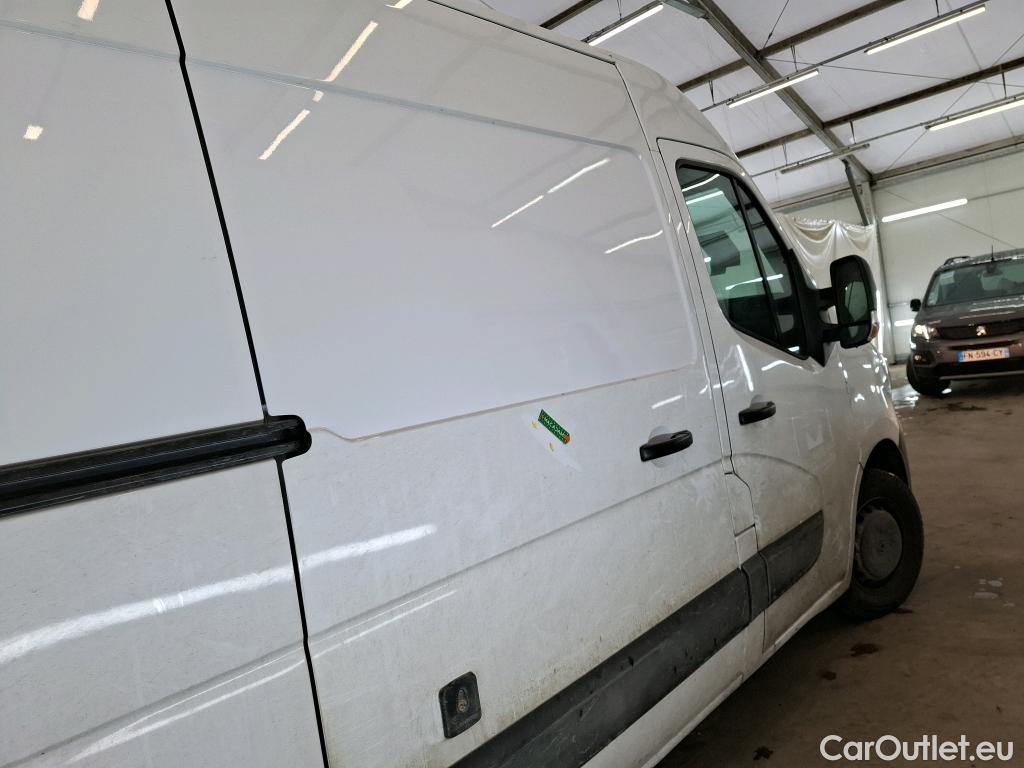  Renault  Master RENAULT  / 2019 / 4P / Fourgon tôlé FG Tr GCF F3300 L2H2 Energy dCi 150 #30