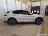  Alfa Romeo   STELVIO ALFA ROMEO / 2017 / 5P / SUV 2.2 TD 190 CV SPRINT AT8 Q4 #8