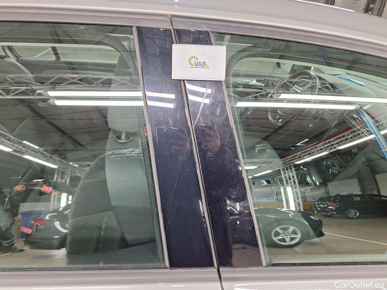  Volkswagen  Golf  VW, VII FL'16, Volkswagen VII 1.6 TDi Comfortline 5d #25