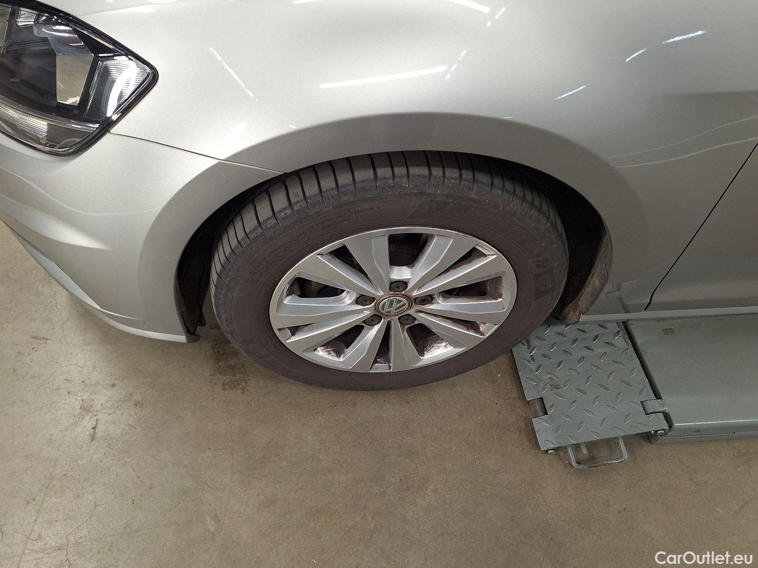  Volkswagen  Golf  VW, VII FL'16, Volkswagen VII 1.6 TDi Comfortline 5d #41