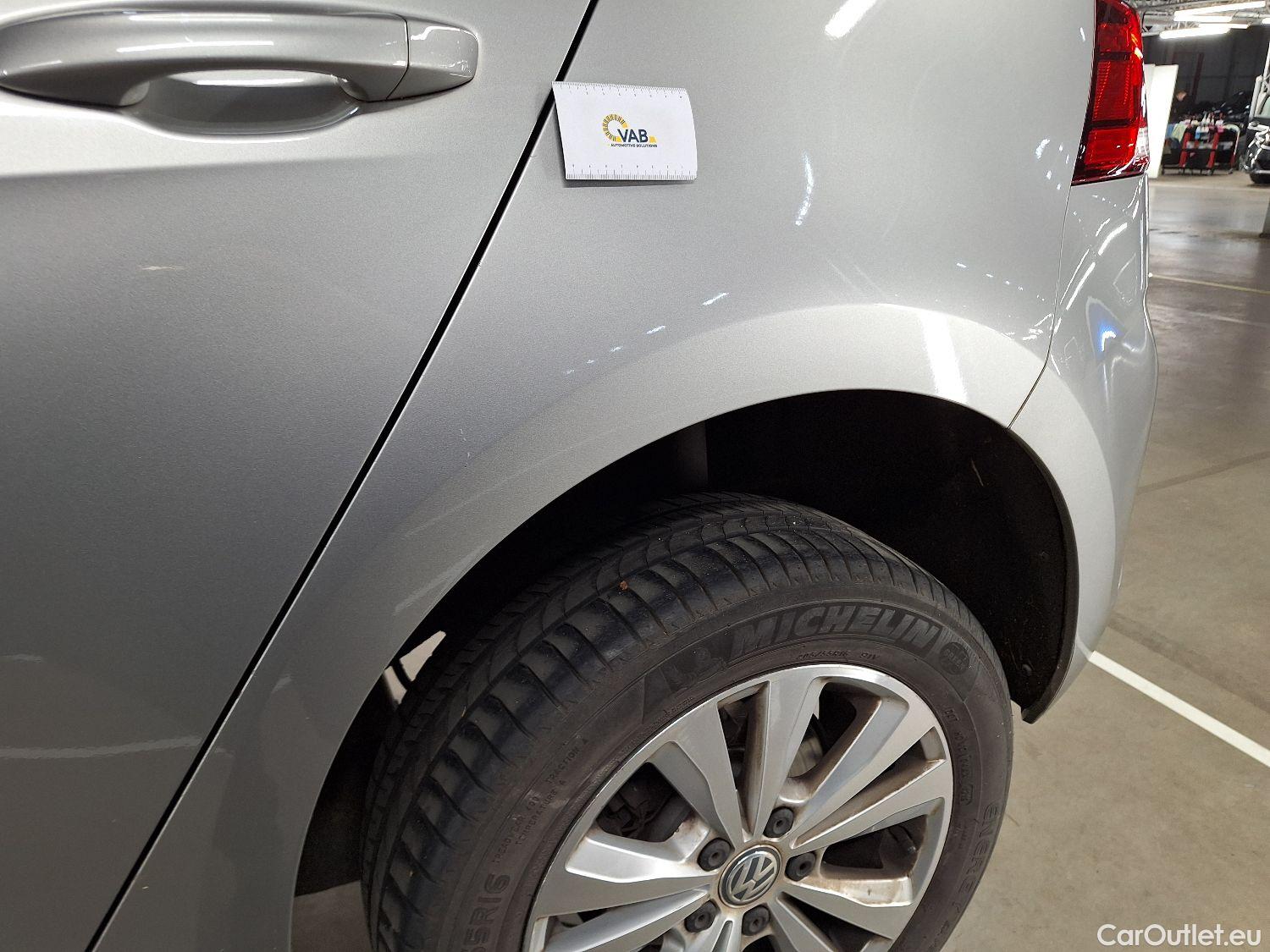  Volkswagen  Golf  VW, VII FL'16, Volkswagen VII 1.6 TDi Comfortline 5d #1