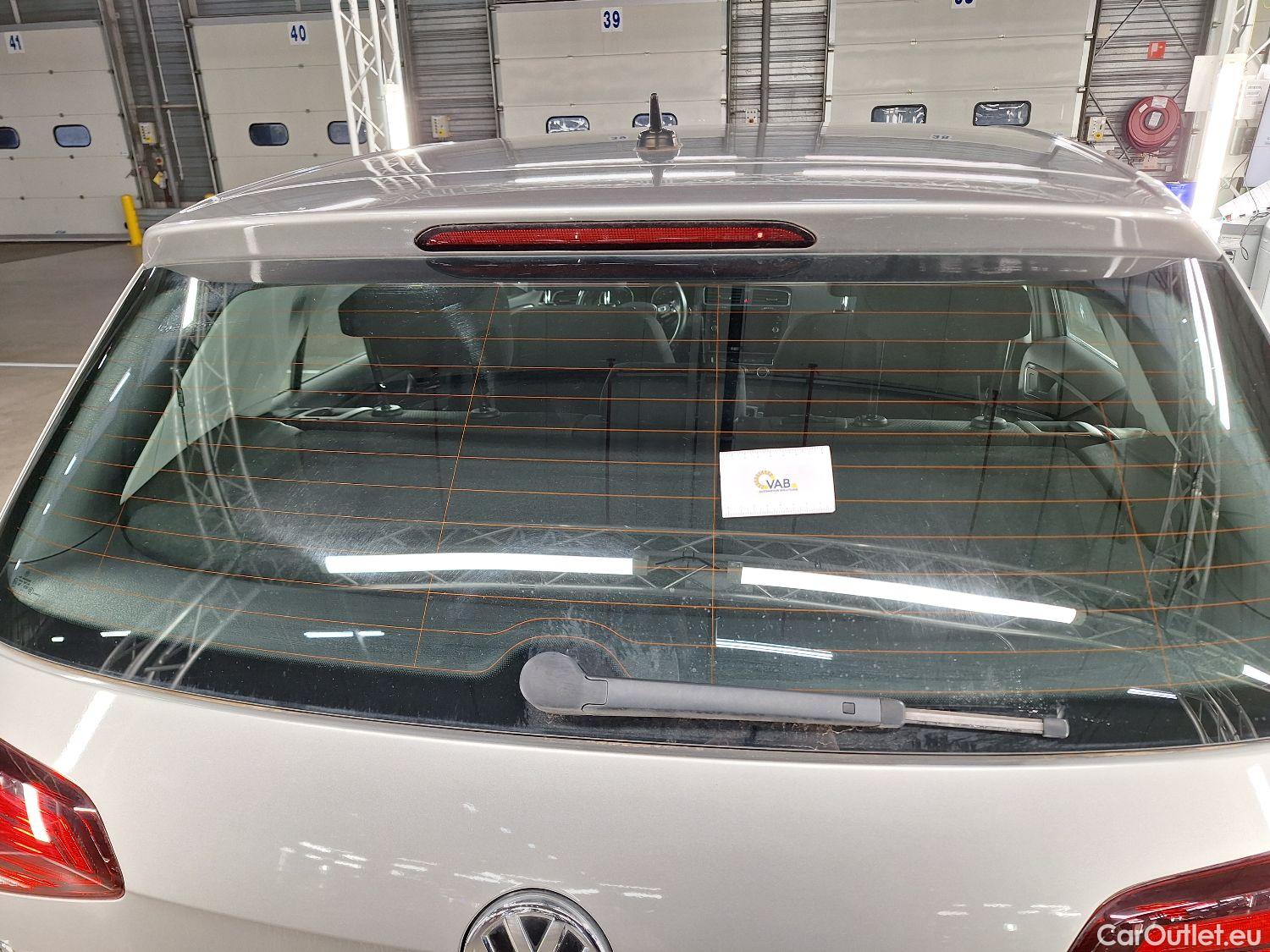  Volkswagen  Golf  VW, VII FL'16, Volkswagen VII 1.6 TDi Comfortline 5d #33