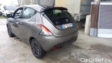  Lancia  Ypsilon 1.0 FireFly 70cv Hybrid Silver Plus #3