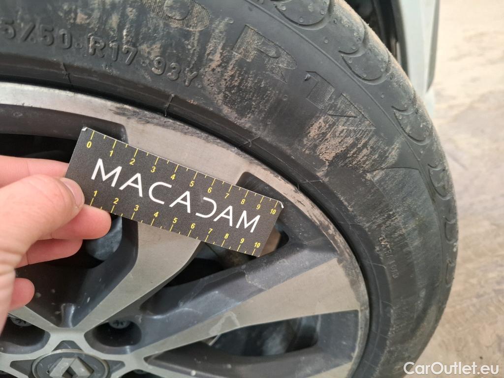  Renault  Megane RENAULT Mégane Estate / 2020 / 5P / Break techno TCe 140 EDC #28