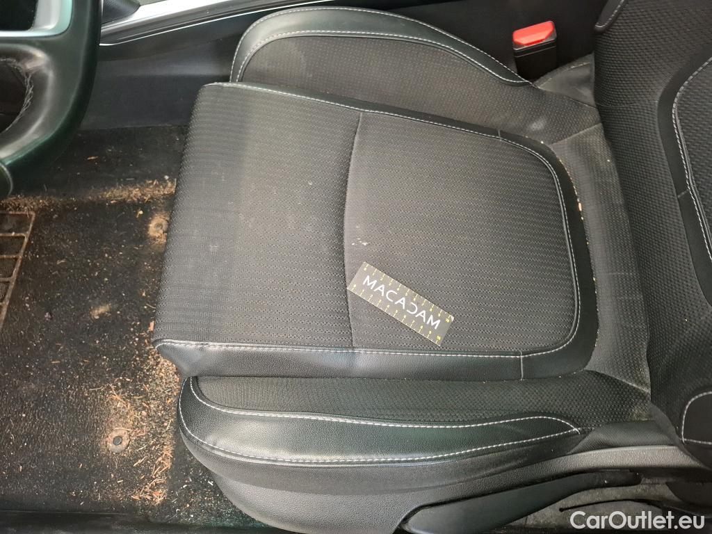  Renault  Megane RENAULT Mégane Estate / 2020 / 5P / Break techno TCe 140 EDC #32