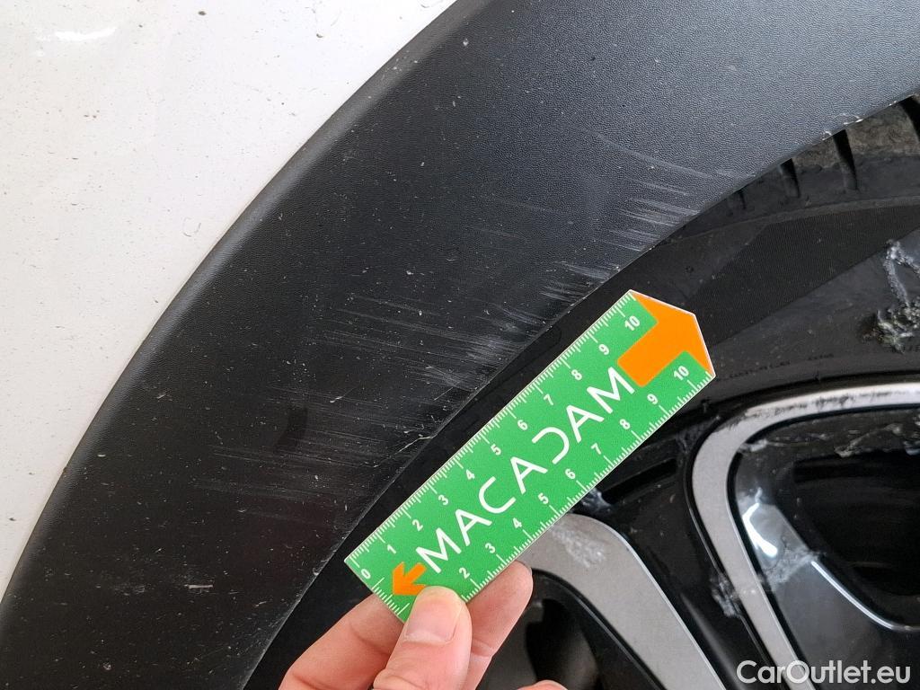  Citroen  C3  Société Feel 1.5 BlueHDI 100CV BVM6 E6d #25